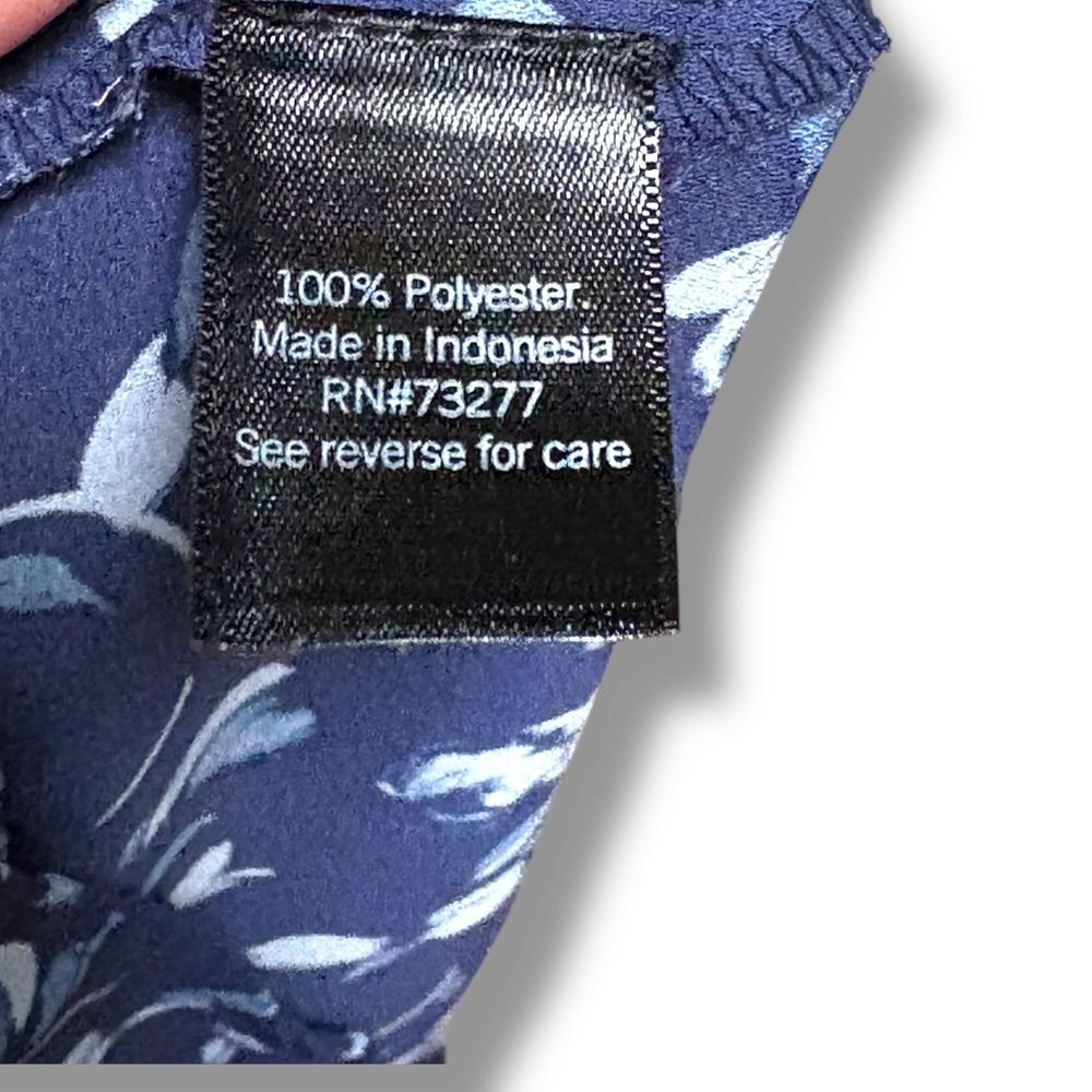 Navy & White Floral Print Cap Sleeve V-Neck Simply‎ Vera Top Sz Large - Picture 4 of 5